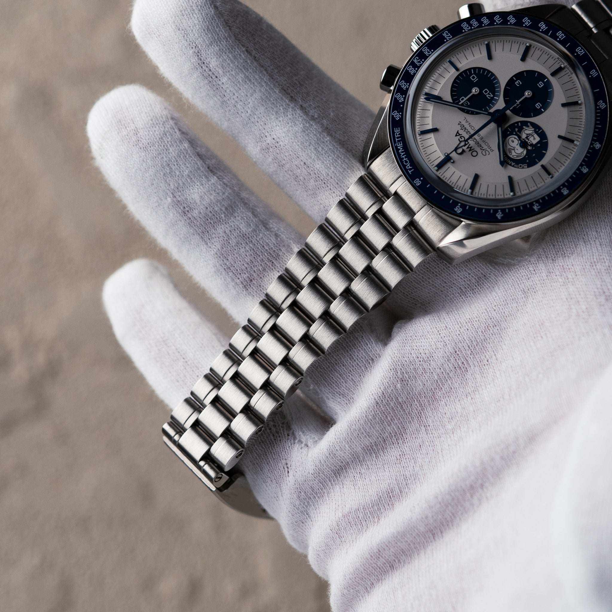 Omega Speedmaster Silver Snoopy on Bracelet