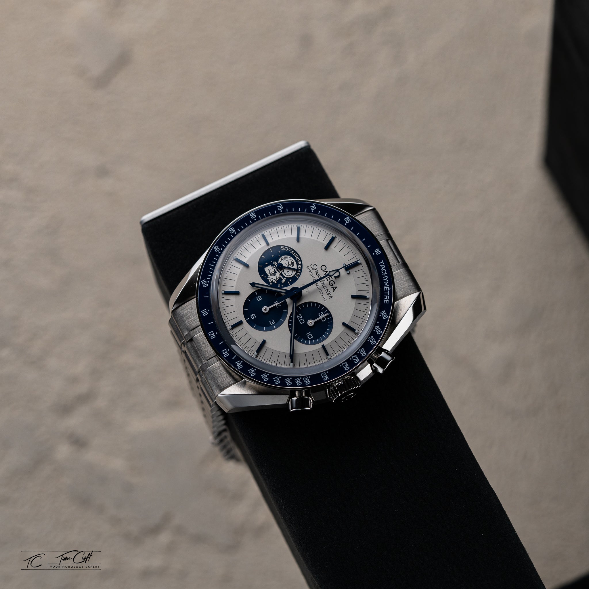 Omega Speedmaster Silver Snoopy