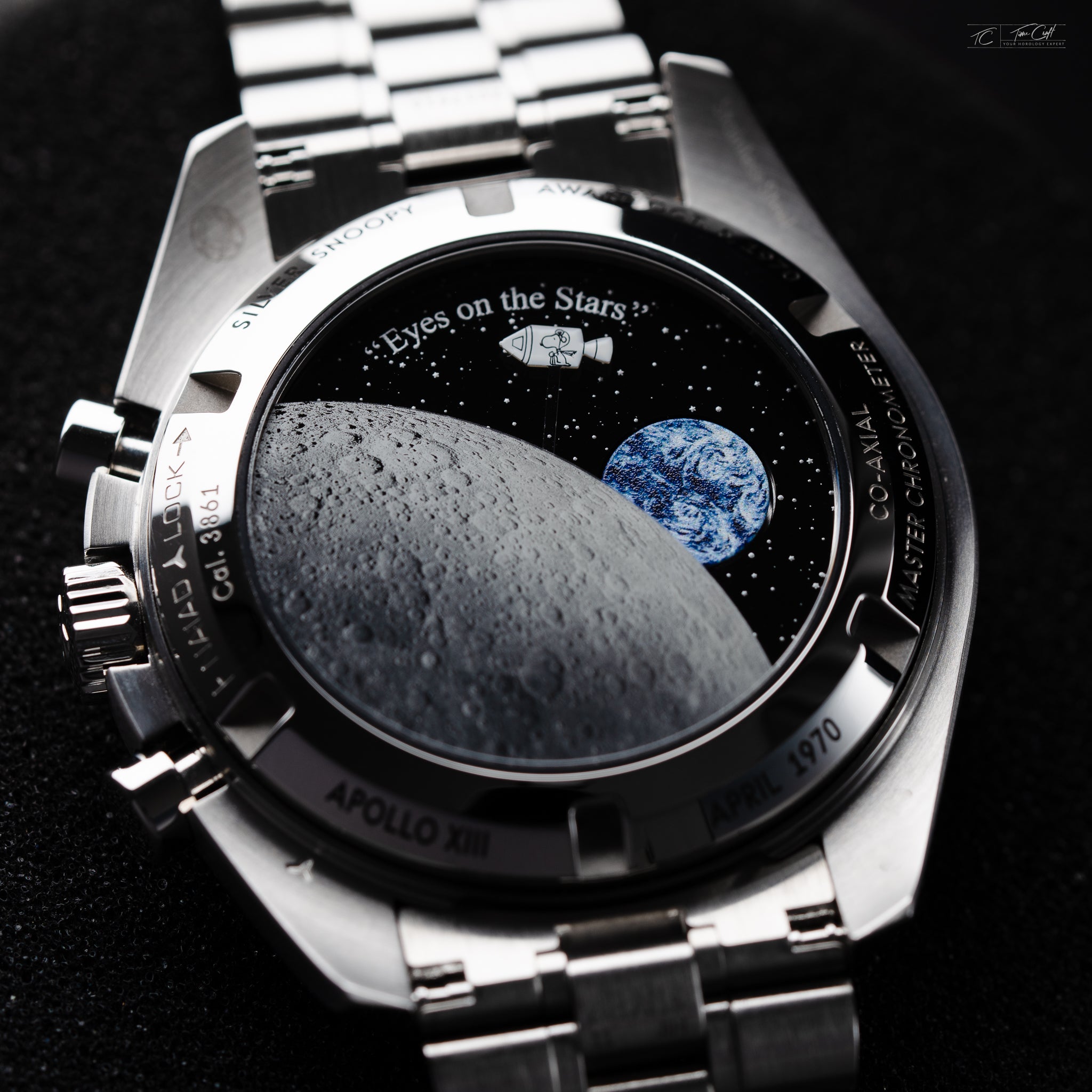 Omega Speedmaster Silver Snoopy Case Back Animation Moving Rocket and Earth